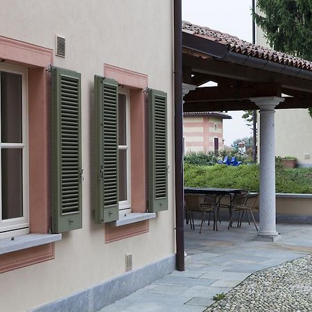 Foresteria Dei Piaceri Campestri Casciago Екстериор снимка