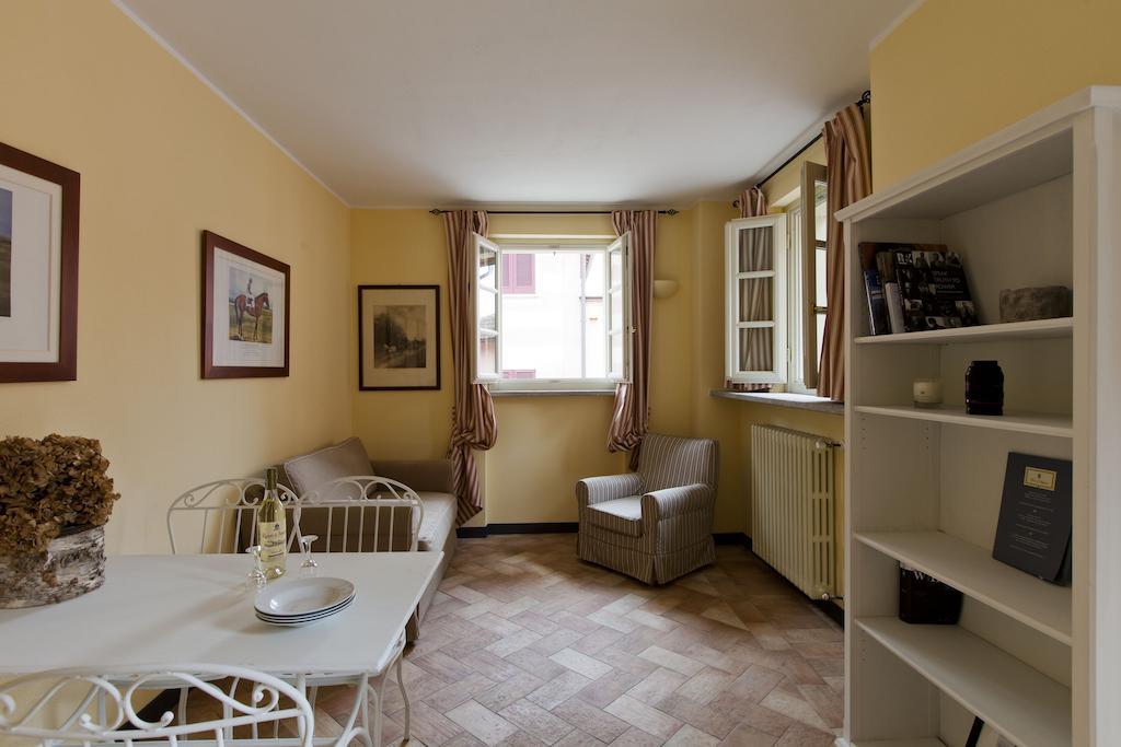 Foresteria Dei Piaceri Campestri Casciago Екстериор снимка