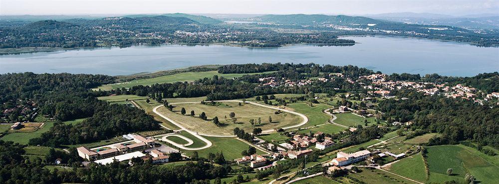 Foresteria Dei Piaceri Campestri Casciago Екстериор снимка