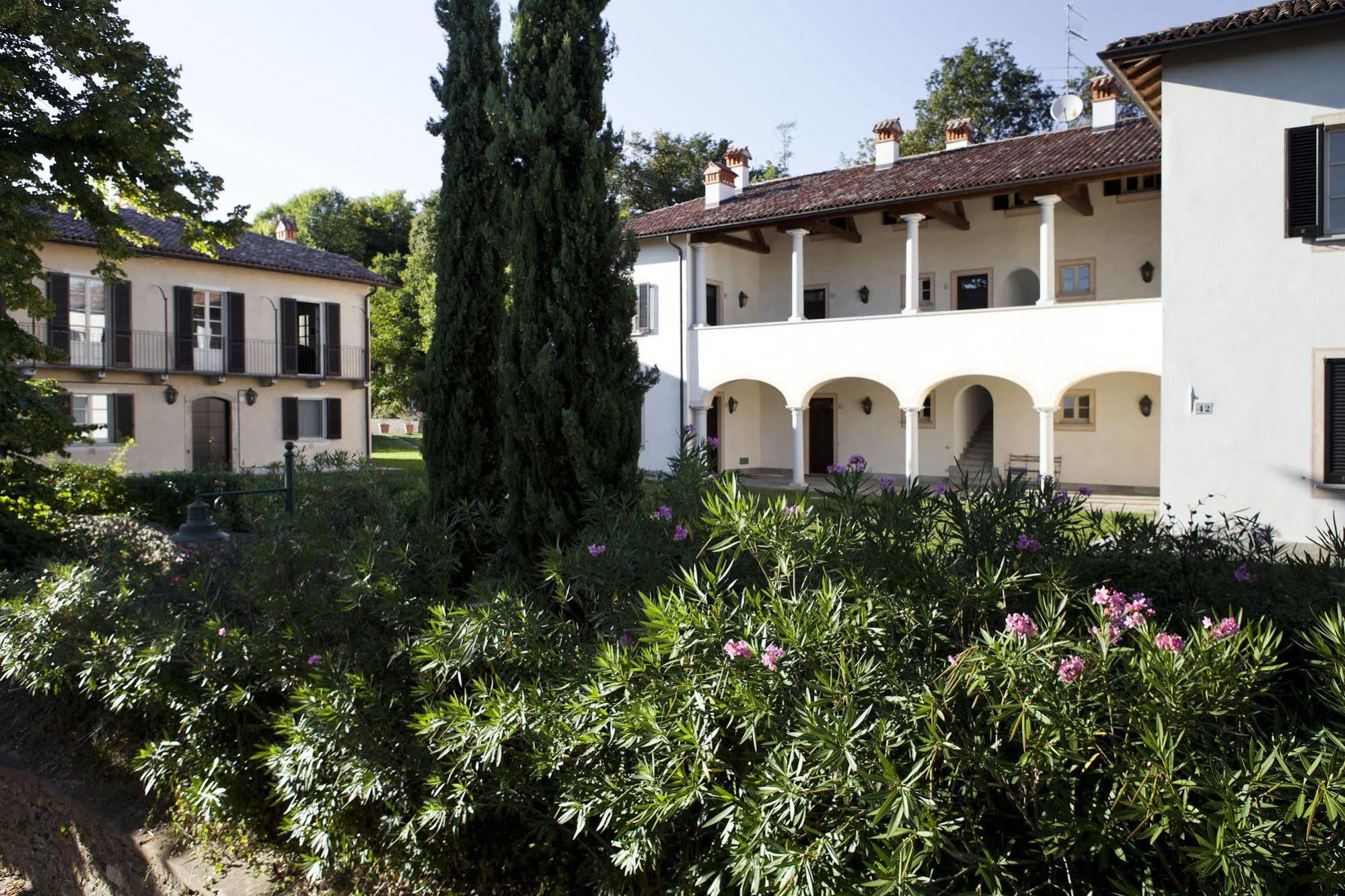 Foresteria Dei Piaceri Campestri Casciago Екстериор снимка
