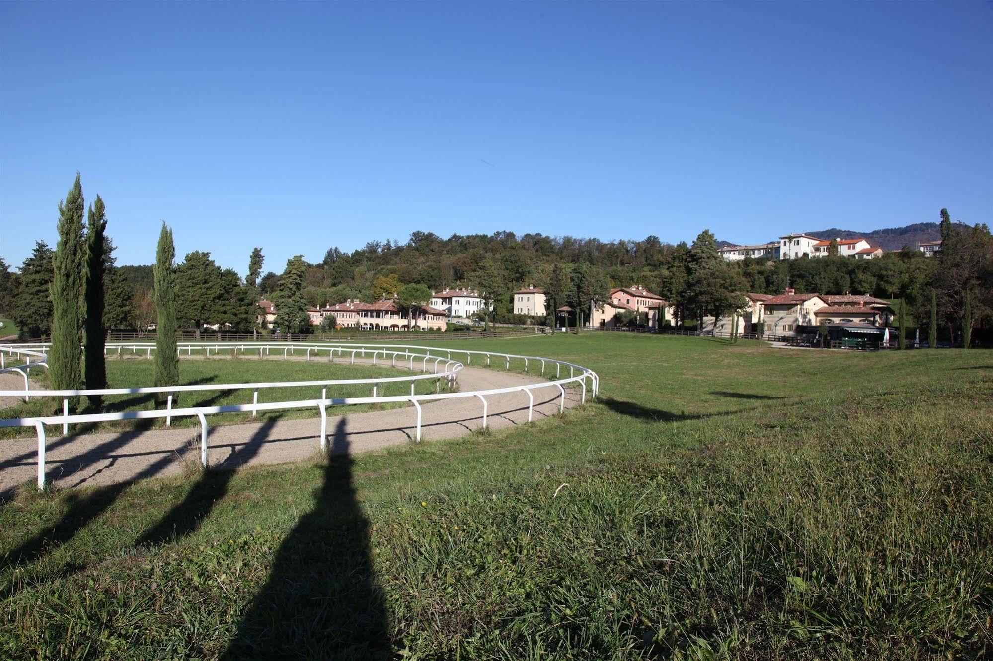 Foresteria Dei Piaceri Campestri Casciago Екстериор снимка